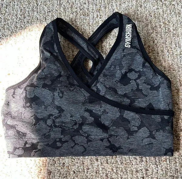 Gymshark Black Sports Bra - Image 2
