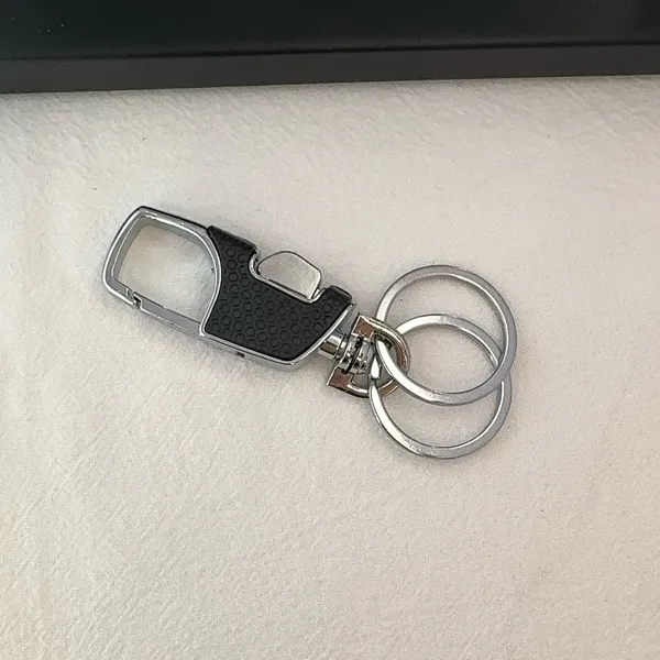 Car Keychain Carabiner Keychain for Men Women Double Key Rings - Image 2