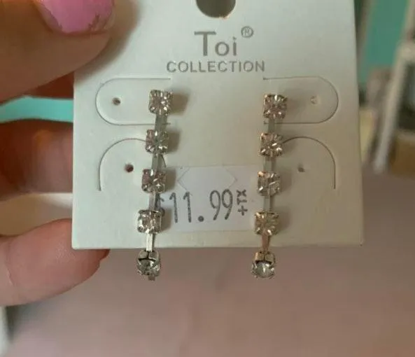 Dangling Diamond Earrings - Image 3