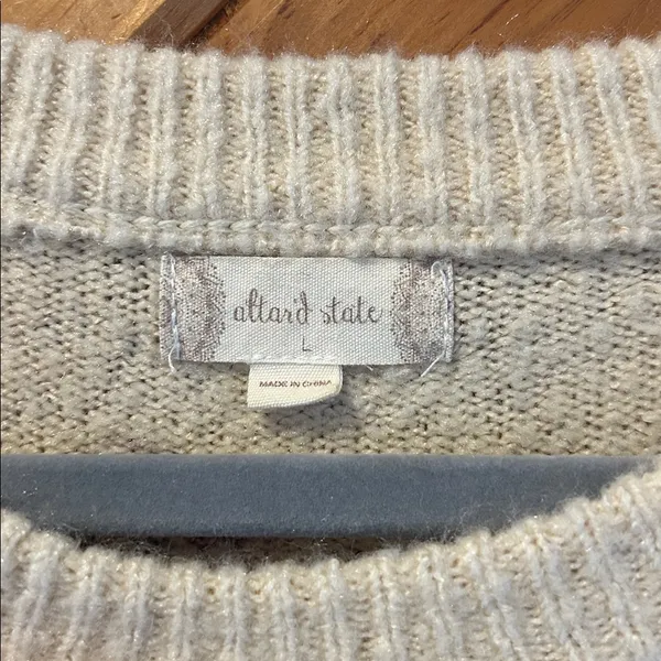 Altar’d State tan & maroon large floral puff sleeve sweater - Image 4