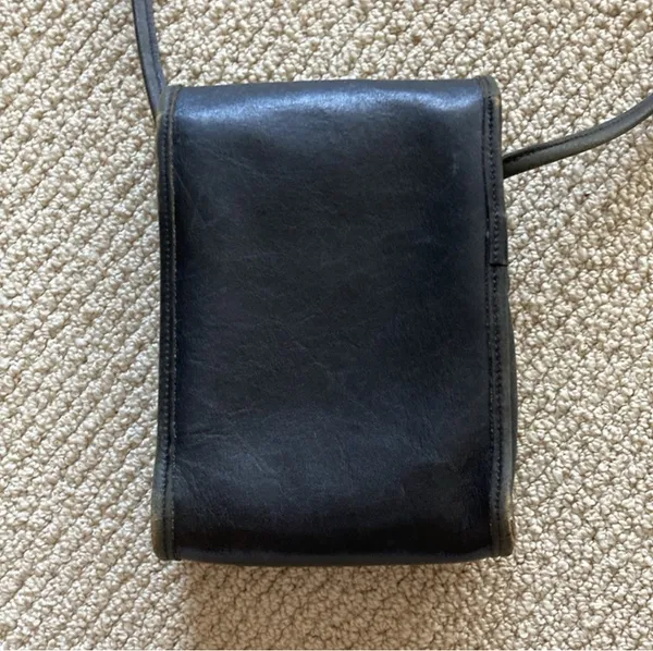 Vintage Coach Turnlock Crossbody Bag 90s Black #356 0149-356 Front Flap Handbag - Image 5