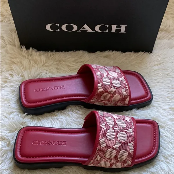 NWT COACH Florence "C" Logo Lug-Sole Slide-On Sandals - Image 4