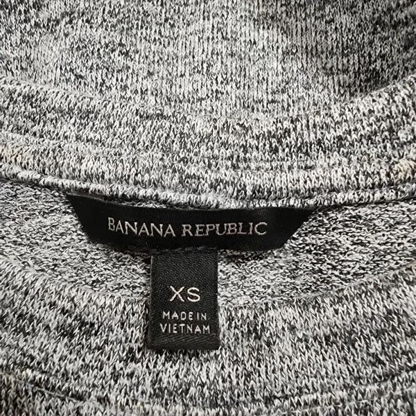 Banana Republic Gray Knit Sleeveless Top (XS) - Image 6