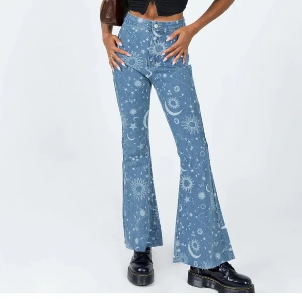 Super Cool Juny Celestial Whimsigoth Flare Jeans! Blue Size 28 - Image 4
