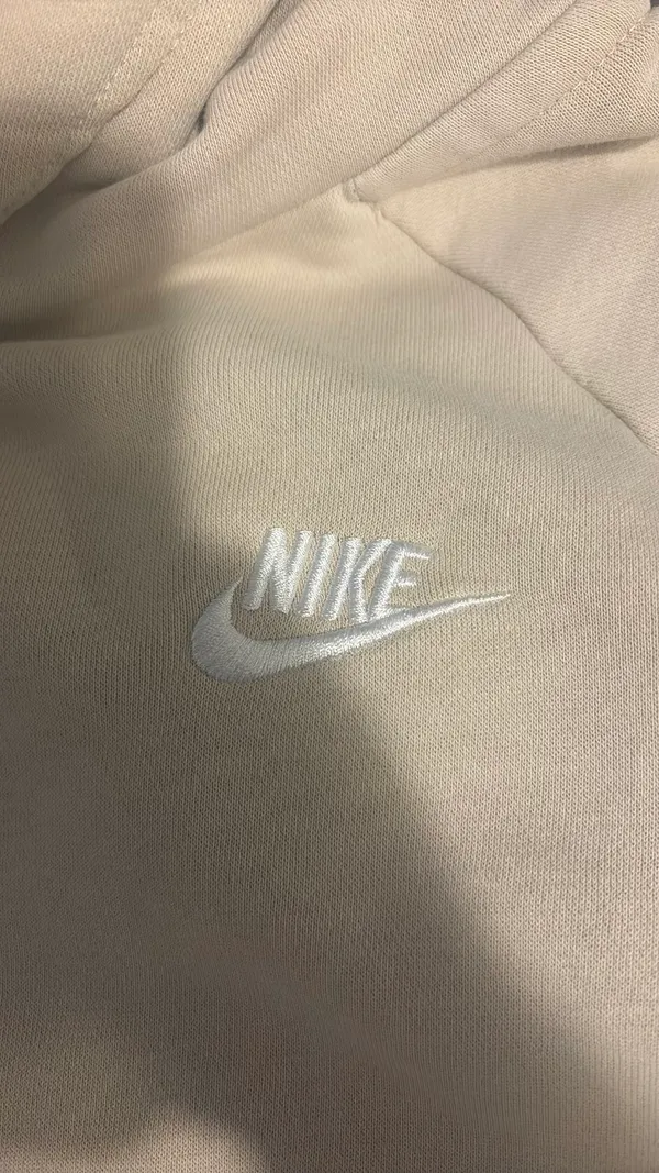 Nike hoodie - Image 2