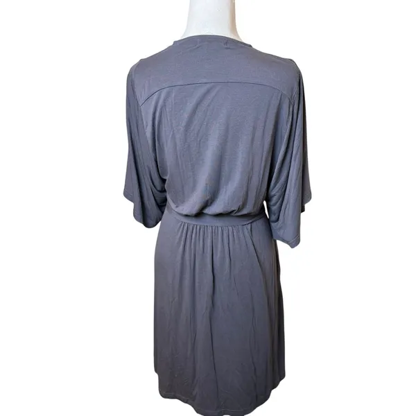Barefoot Dreams Malibu Collection Sand-Washed Jersey Knit Midi‎ Robe Small Gray - Image 5