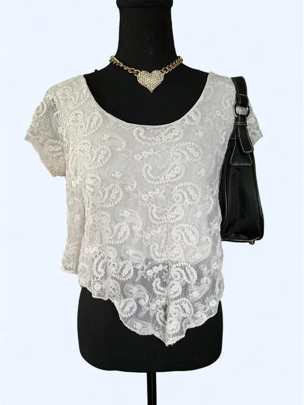Vintage Y2K Charlotte Russe Fairycore Coquette Lace Asymmetrical Top Size Large - Image 2