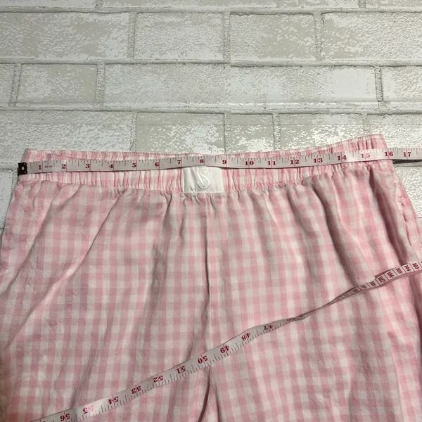 Victoria's Secret Pink Checkered Woman’s Pajama Bottoms - Image 3