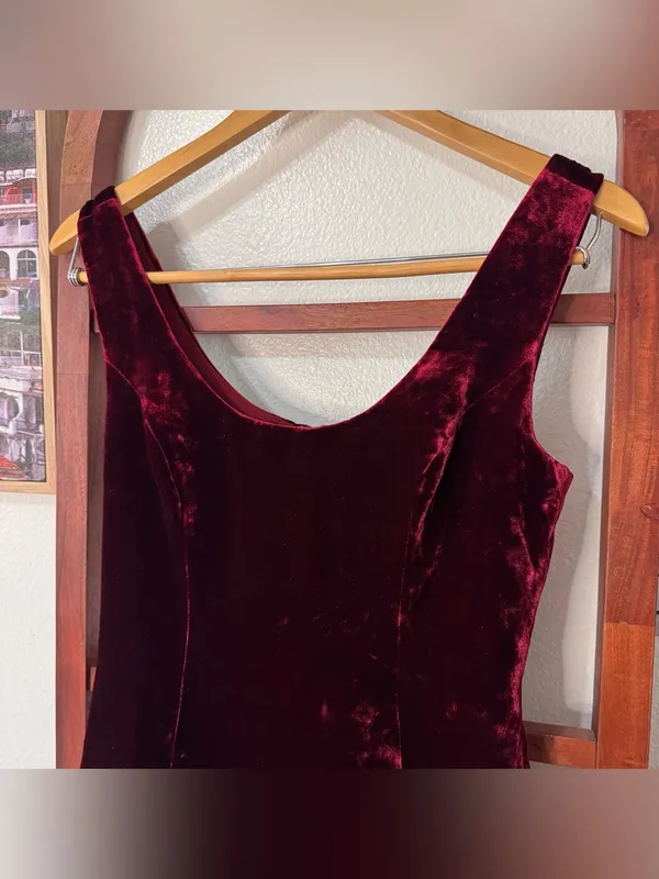 Reformation Franceska Dark Red Velvet Mini Dress - Image 4