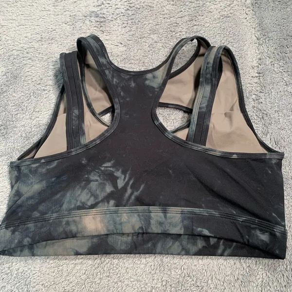 Alphalete Black and Gray Tie-Dye Sports Bra - Image 9