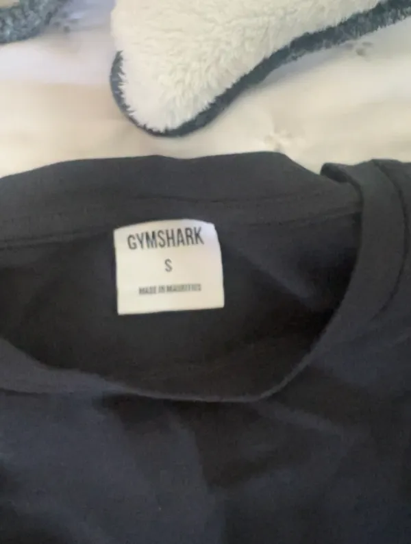 Gymshark Shirt Cropped Black - Image 2
