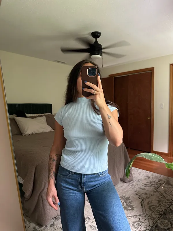 Old Navy High Neck Ribbed Shirt - Image 3