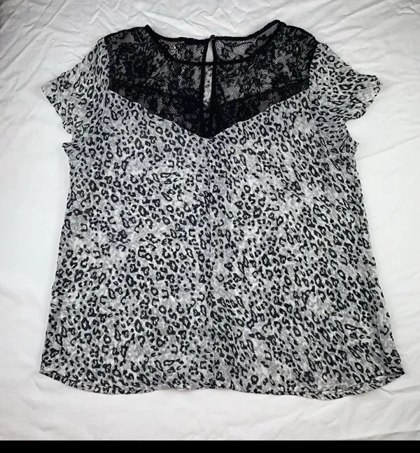 Blouse Gray Size M - Image 5