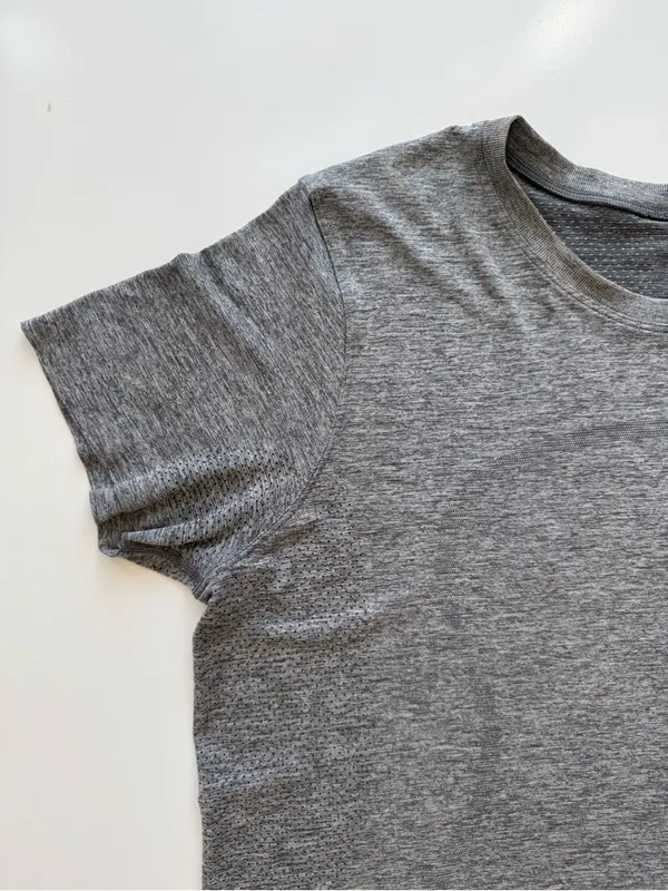 lululemon Swiftly Tech Cropped Top Size 12 - Image 2