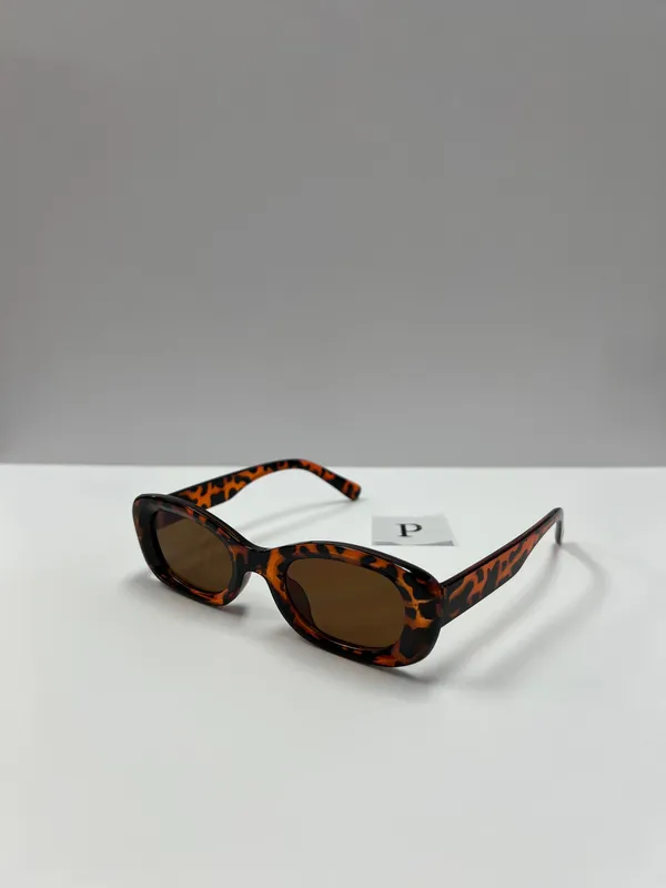90s style leopard sunglasses/ small retro leopard rectangle sunglasses Brown - Image 2