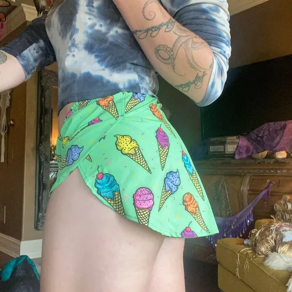 Sexy Trail Running Shorts Small Unique - Image 2