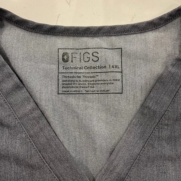 FIGS Casma Scrub Top in Graphite Size 4XL - Image 3