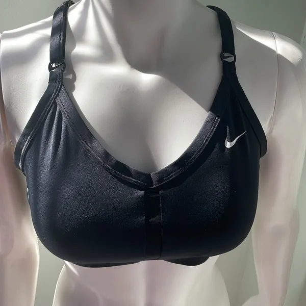 Nike Indy wire-free black sports bra large - Image 6
