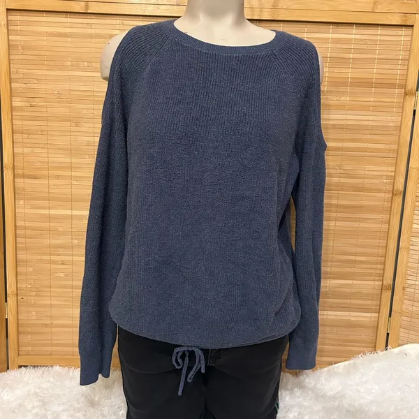 Abercrombie & Fitch blue cold-shoulder knit sweater long sleeve crew neck Large - Image 2