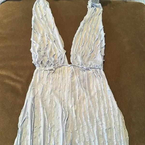 Women’s Blue V-Neck Backless Jumpsuit Romper RuffleWave WideLeg Pants Size M NEW - Image 7