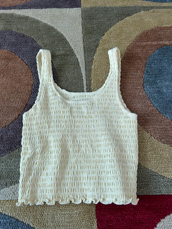 Hollister y2k Style Yellow Ruched Lettuce Edge Crop Tank Top Small - Image 4
