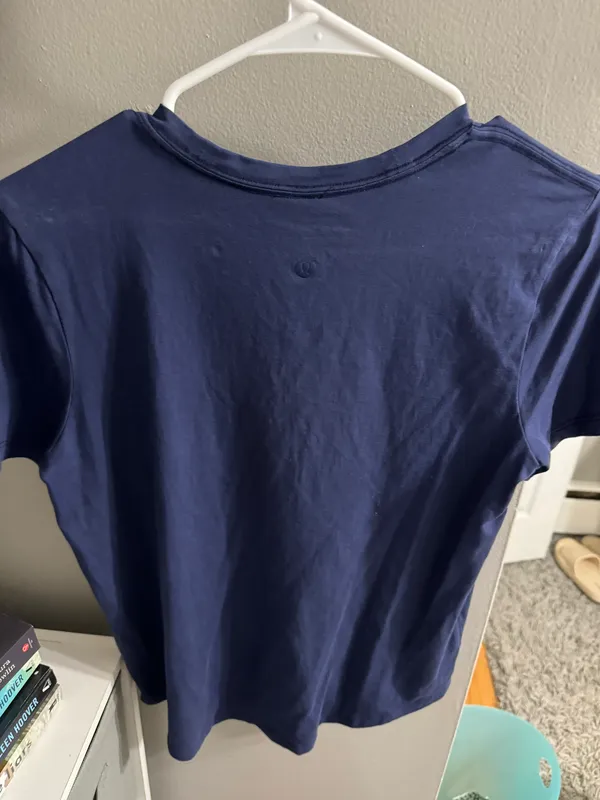 Lululemon shirt - Image 2