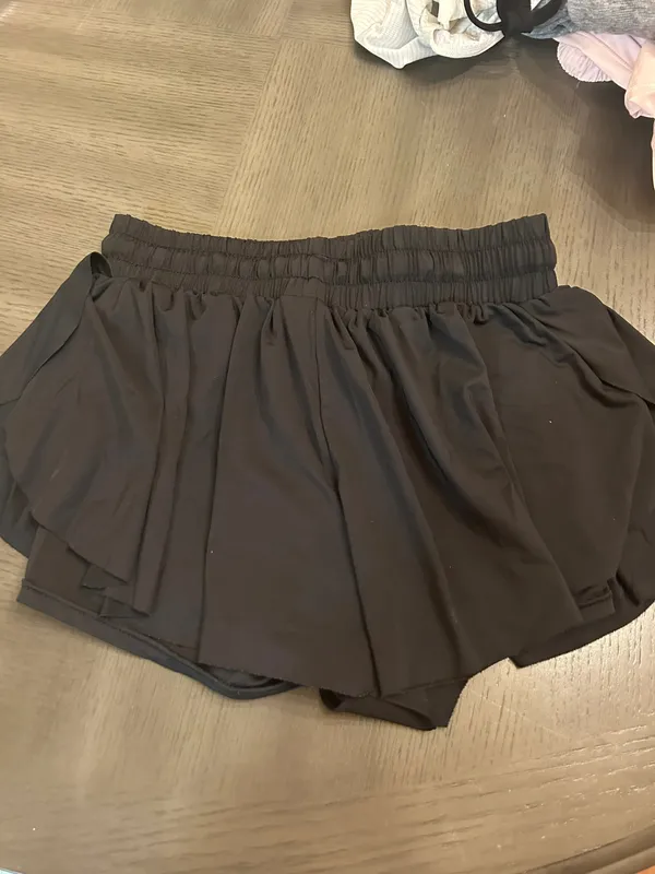 Shorts - Image 2