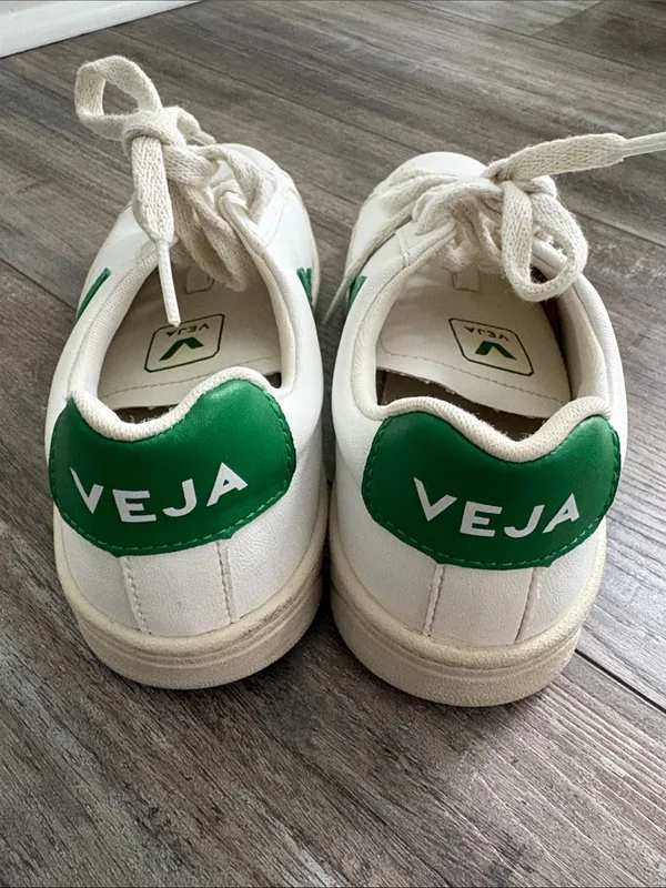 Veja Campo Leather Sneakers in White with Emerald Green size 5 - Image 8