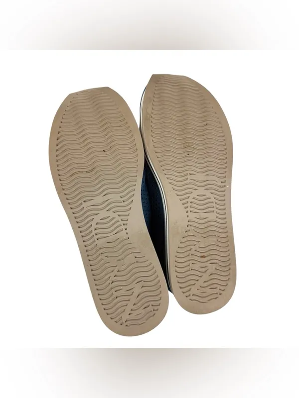 NYDJ Fern‎ Blue Suede Perforated Platform Loafers Chain Size 9 - Image 9