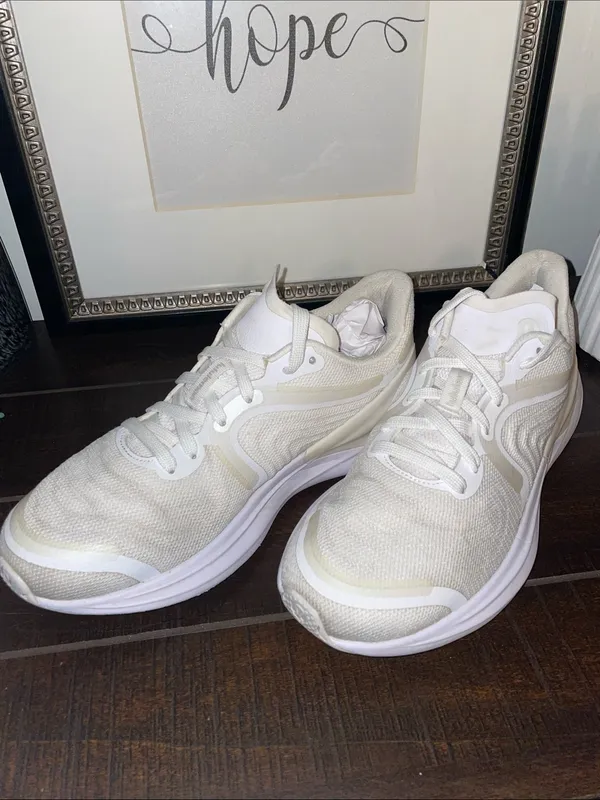 Lululemon Athletica Blissful 2 Women's Sneakers Size 8 - Image 5