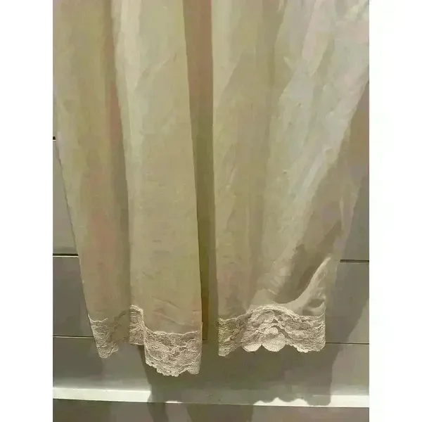 Vintage Deena Fine Lingerie Off White Lace and Eyelet Slip, size 40 - Image 3