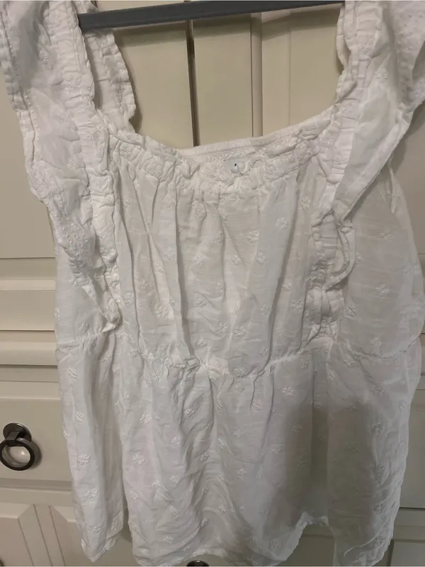 Old Navy White Ruffle-Trim Sleeveless Tank - Image 3