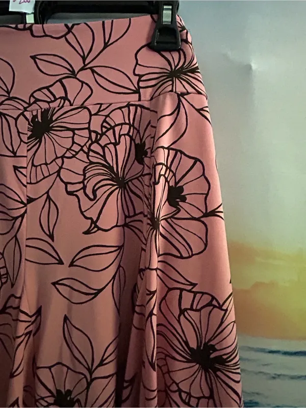 Apt. 9 Women's Pink Floral A-Line Stretch Waist Skirt SZ Large - Image 3