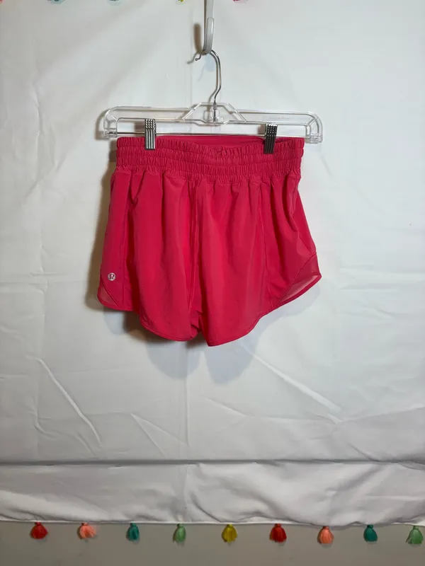 Lululemon High-Rise 2.5" Hotty Hot Shorts - Image 3