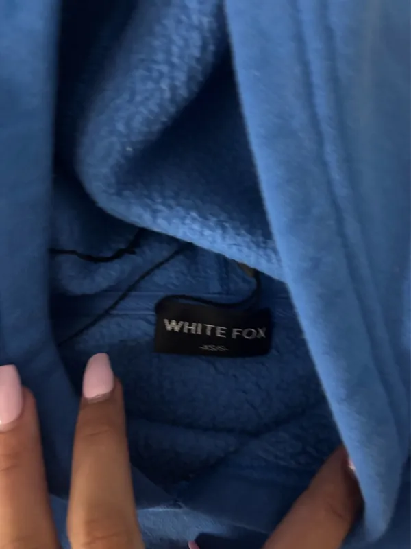 white fox boutique hoodie pink and blue - Image 2