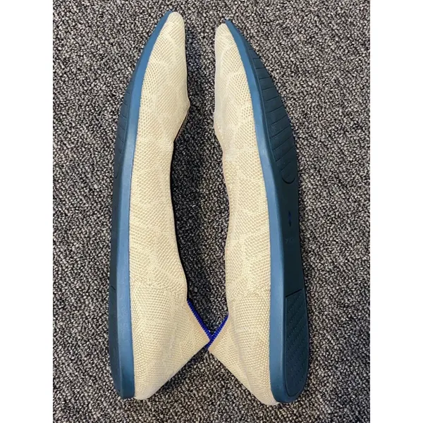 Rothy’s Sahara Gold point toe flats size W9 giraffe print (retired) - Image 5