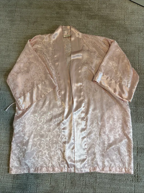 Vintage Victoria’s Secret pink silk Feel robe sz XL - Image 3