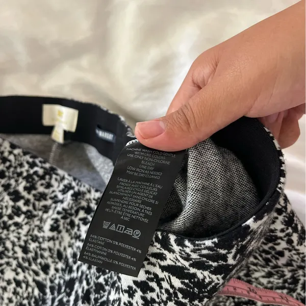 Maeve by Anthropologie casual pants black and white floral print kick flare - Image 3
