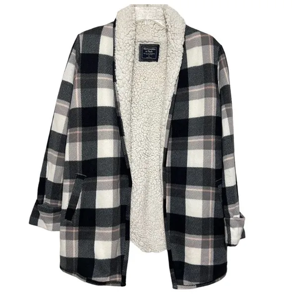 Abercrombie & Fitch Womens Sherpa Lined Plaid Jacket Size M Gray Coatigan Co - Image 3