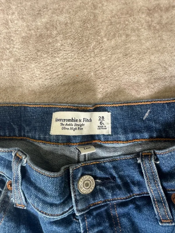 abercrombie & fitch ankle straight ultra high rise curve love jeans size 28/6 - Image 3