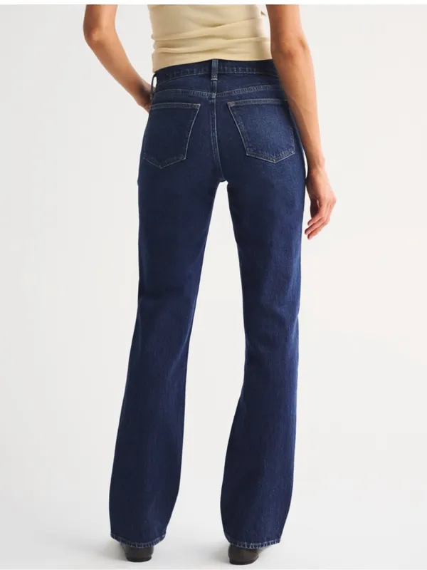 Abercrombie Dark Wash The 90’s Straight Mid Rise Jeans - Image 5