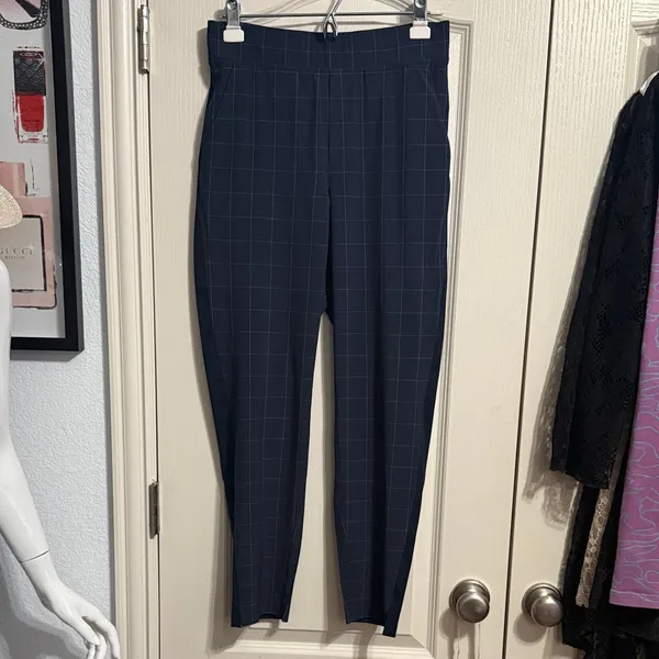 Athleta Brooklyn‎ Textured Ankle Pants Navy Windowpane Print Athleisure - Image 5