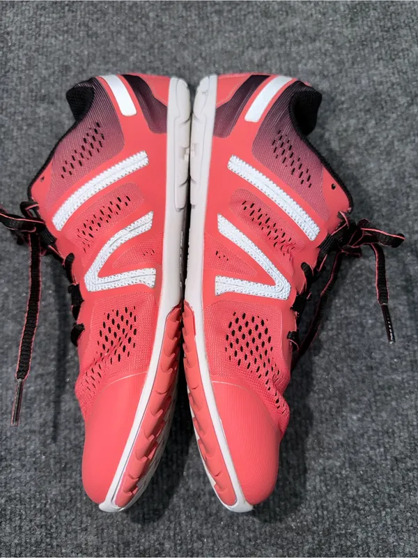 Xero Shoes HFS Women's Barefoot Running Shoes in the "Coral Hush" - Image 3