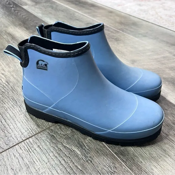Rare Sorel Flood Plain Chukka Rubber Rain Boots Size 5 Blue and Black Waterproof - Image 2
