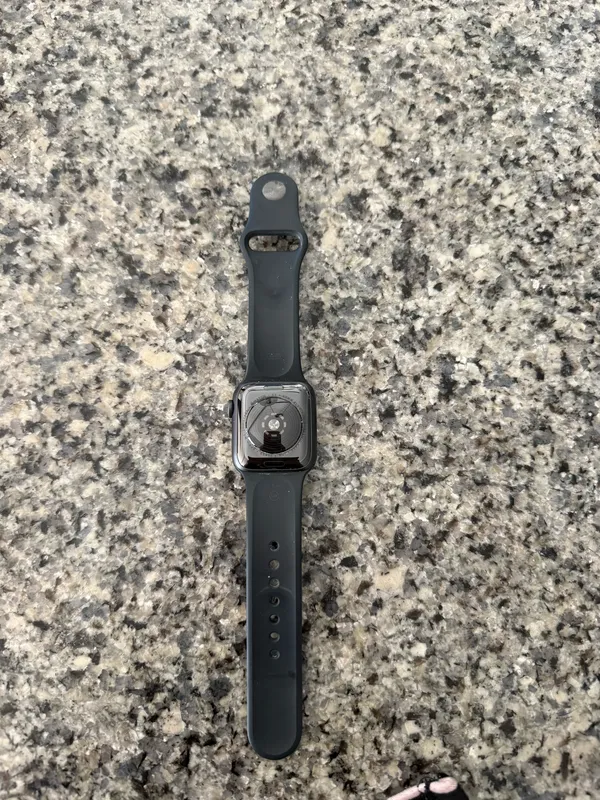 Apple Watch 38mm - Image 2
