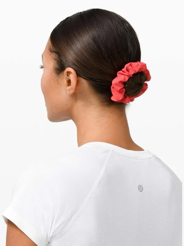 lululemon athletica NWT Uplifting 3 Pack Hair Scrunchie Ponytail Accessory - Image 2