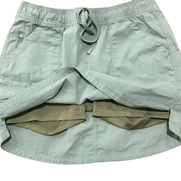 Title Nine Women Sage Green Ripstop Hiking Golf Skort Small Drawstring Pockets - Image 3