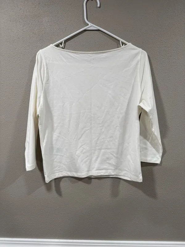 NWT Hollister Slash Neck White Butterfly Graphic Long Sleeve Tee - Image 5