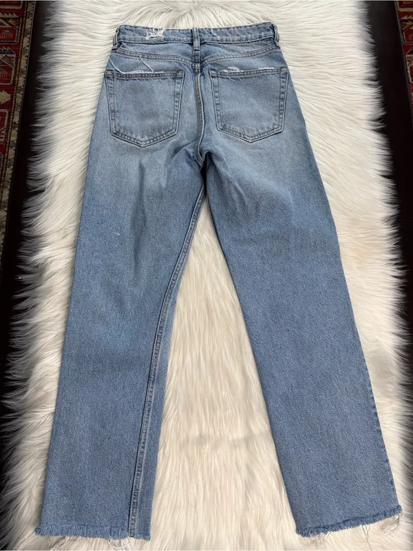 Zara TRF Faded Frayed High Waisted Jeans - Image 4