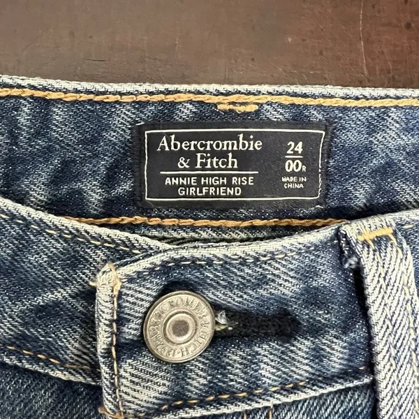 Abercrombie &‎ Fitch Annie High Rise Girlfriend Jeans Distressed Size 24 / 00R - Image 9